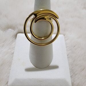 Chic Gold Double Spiral Ring
